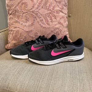 GUC Women’s Nike